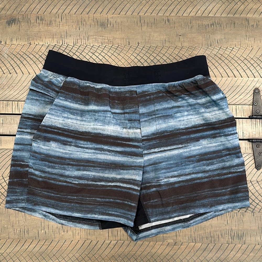 Men’s Lululemon Striped Blue and Black Shorts